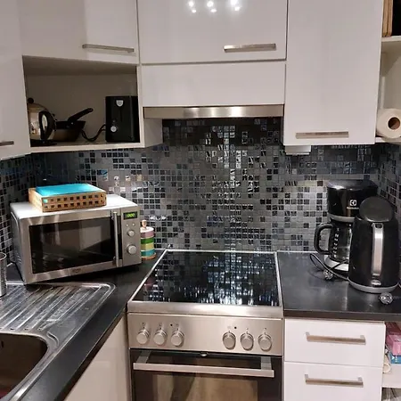 Nordic Home, With Private Sauna, Free Parking Apartment Rovaniemi